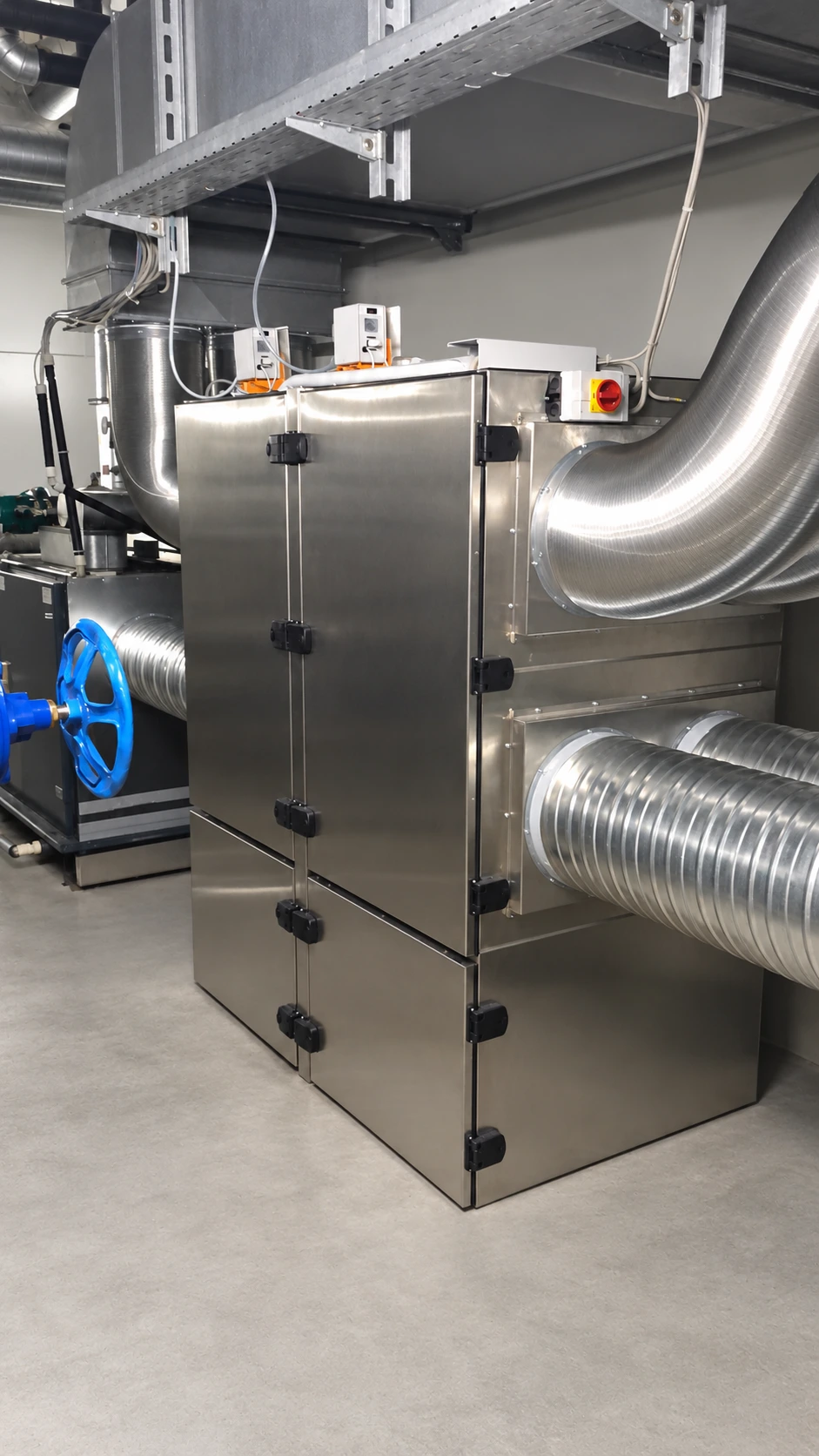 RA5000 / Cabinet unit – Installation example